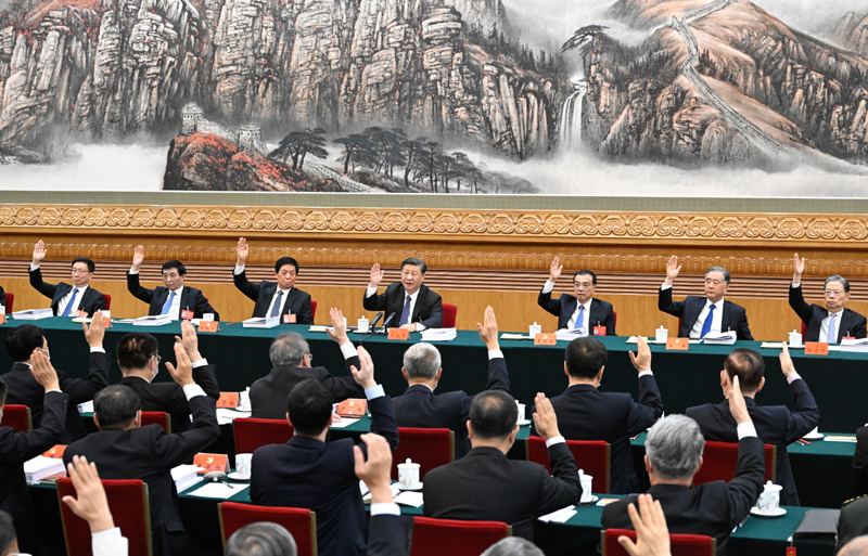 党的二十大主席团举行第二次会议 习近平主持会议(图3)