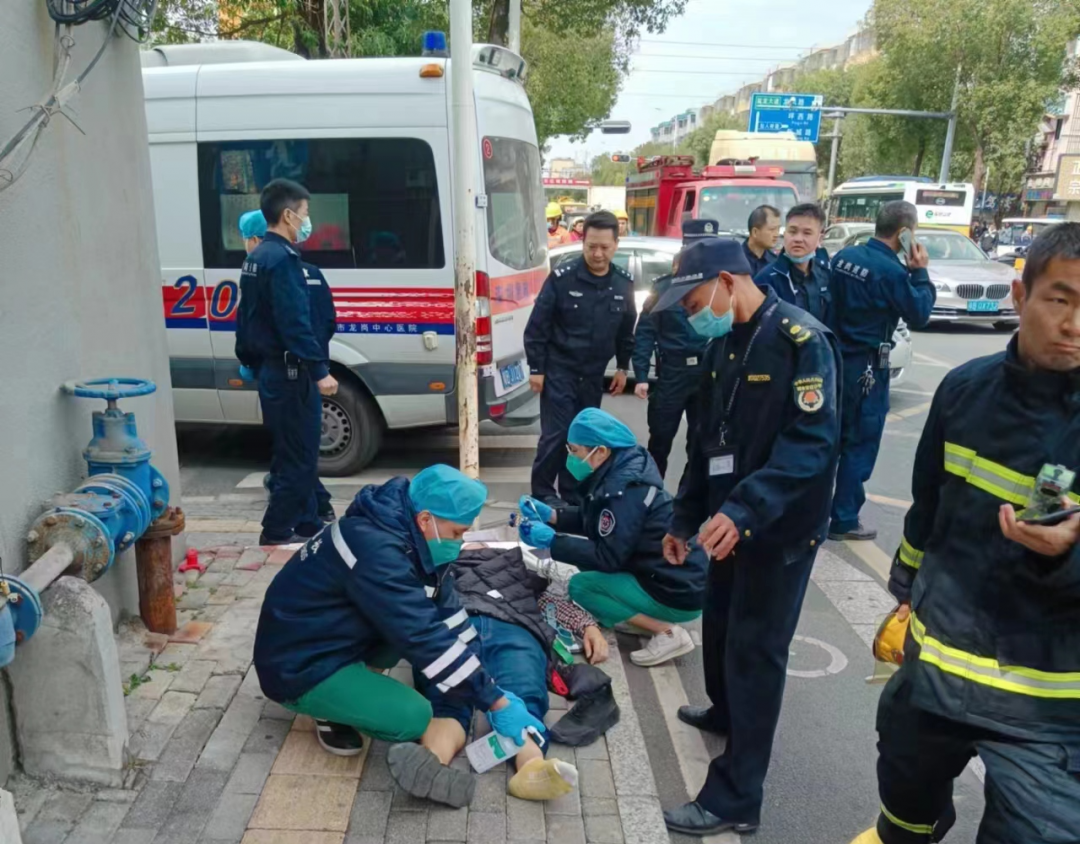 点赞!龙岗退役军人紧急灭火救人(图2) 图片