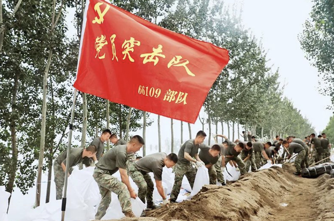 风雨同舟 人民至上(图1) CC314753-C8F3-4414-9110-A5A206812748.jpeg