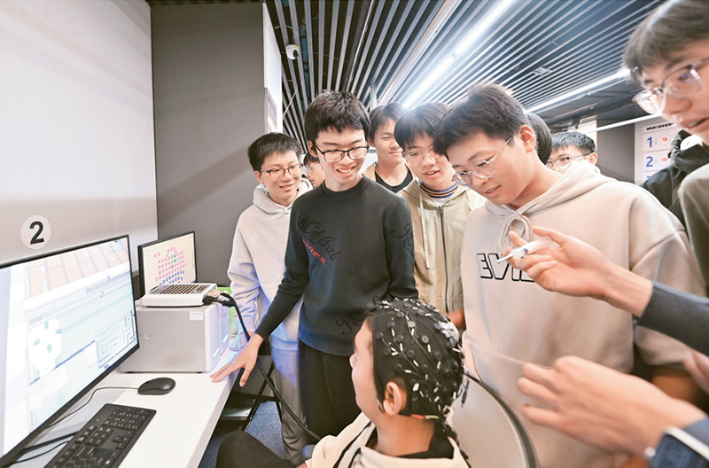 建成科技强国，时不我待！(图3)