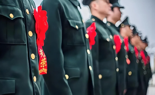 北京：退役老兵勇救落水儿童