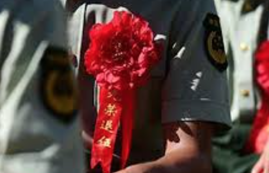 湖南新邵:退役军人助九旬迷途老人平安归家