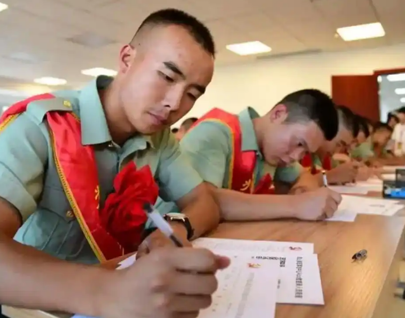 广西天等:老兵的赤诚答卷