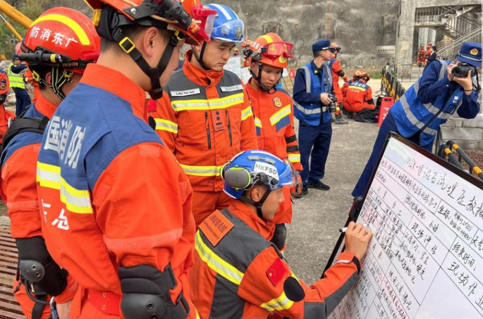 认真学习贯彻中央经济工作会议精神  为实现“十五五”良好开局