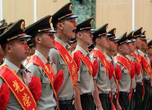 江苏宿迁：“不下水”的救援队，17年救起434名落水者