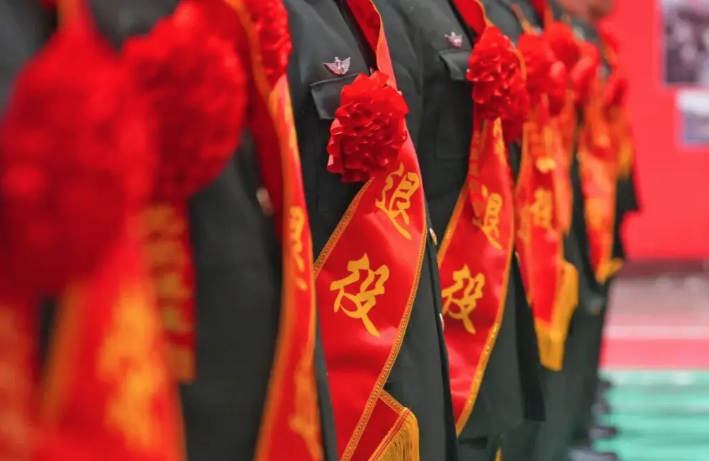 江苏无锡梁溪区：退役军人挺身而出排除险情