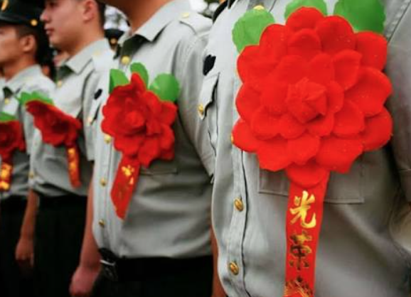 山东肥城：退役不褪色 暖心救人显担当