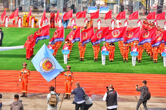 第四届全国危险化学品救援技能竞赛在河南濮阳举行(图2)